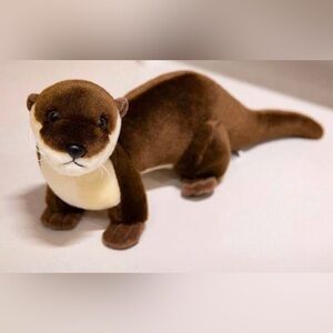 Otter plush toy NEW
